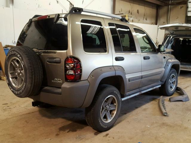 1J4GL38K65W553229 - 2005 JEEP LIBERTY RE TAN photo 4