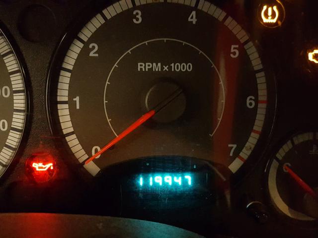 1J4GL38K65W553229 - 2005 JEEP LIBERTY RE TAN photo 8