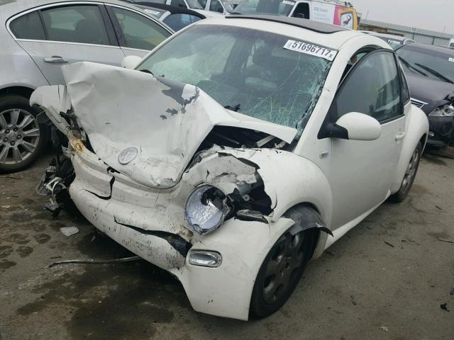 3VWCK21C43M428664 - 2003 VOLKSWAGEN NEW BEETLE WHITE photo 2
