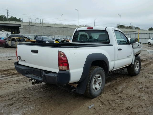 5TEPX42N08Z575835 - 2008 TOYOTA TACOMA WHITE photo 4