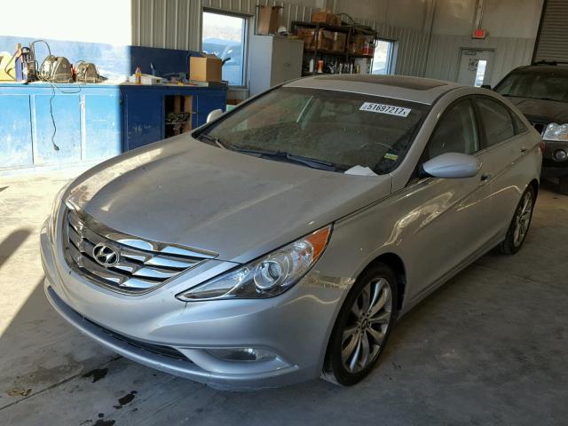 5NPEC4AC3BH055383 - 2011 HYUNDAI SONATA BLUE photo 2