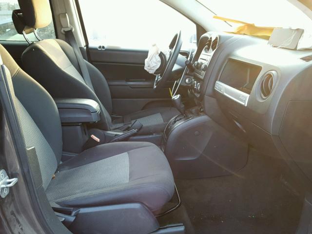 1C4NJCBA7ED800661 - 2014 JEEP COMPASS SP CHARCOAL photo 5