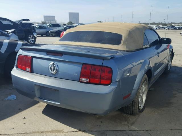 1ZVHT84N485151983 - 2008 FORD MUSTANG BLUE photo 4