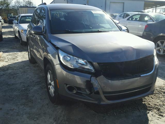 WVGAV7AX0BW552121 - 2011 VOLKSWAGEN TIGUAN S GRAY photo 1