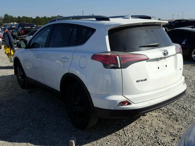 JTMZFREV6HJ710217 - 2017 TOYOTA RAV4 LE WHITE photo 3