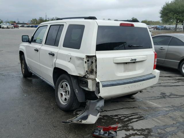 1J8FT28077D400876 - 2007 JEEP PATRIOT SP WHITE photo 3