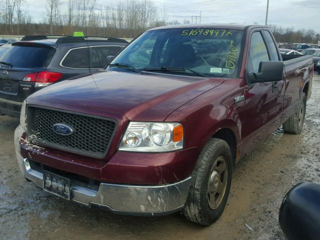 1FTRF12W35NA56201 - 2005 FORD F150 RED photo 2