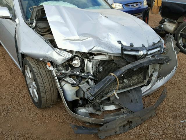 JH4CL96974C030212 - 2004 ACURA TSX SILVER photo 9