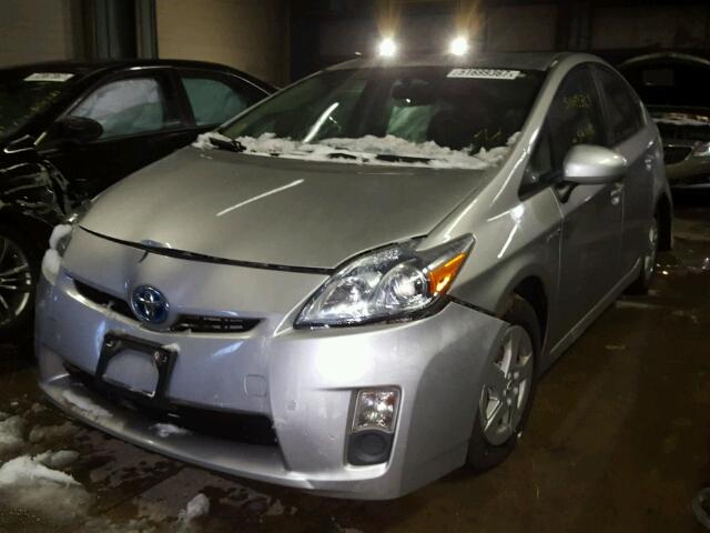 JTDKN3DUXB0325623 - 2011 TOYOTA PRIUS SILVER photo 2