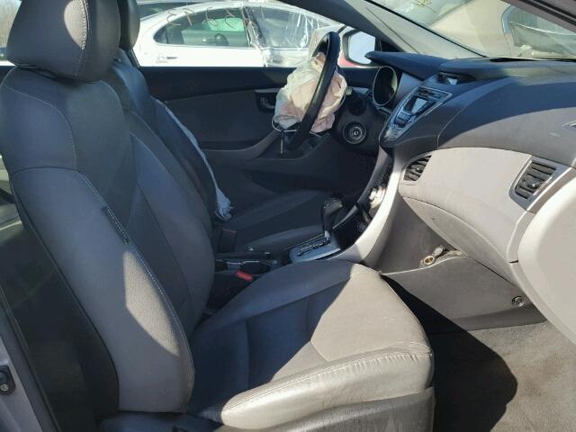 KMHDH4AE7CU267107 - 2012 HYUNDAI ELANTRA GL GRAY photo 5