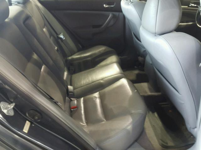 JH4CL96854C012055 - 2004 ACURA TSX GRAY photo 6