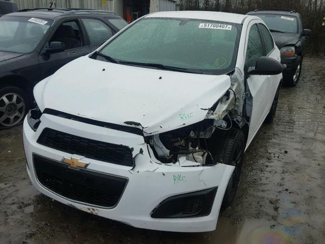 1G1JC5SH4E4236915 - 2014 CHEVROLET SONIC LT WHITE photo 2