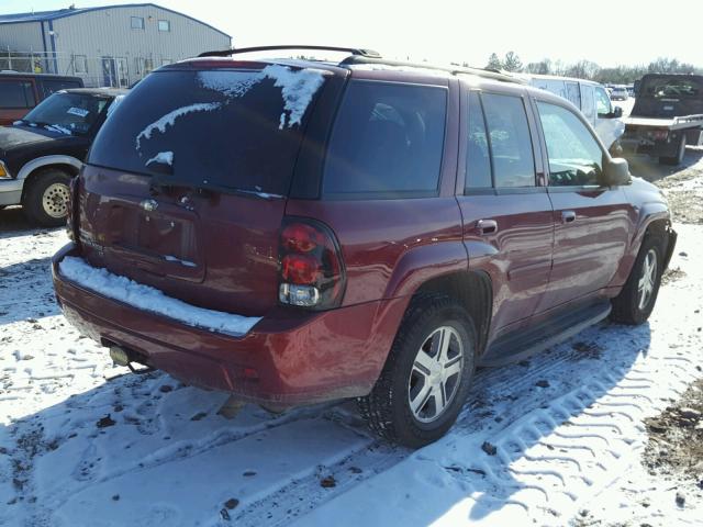 1GNDT13S072287583 - 2007 CHEVROLET TRAILBLAZE RED photo 4