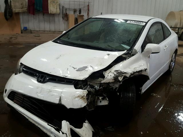 2HGFG12606H541312 - 2006 HONDA CIVIC LX WHITE photo 2