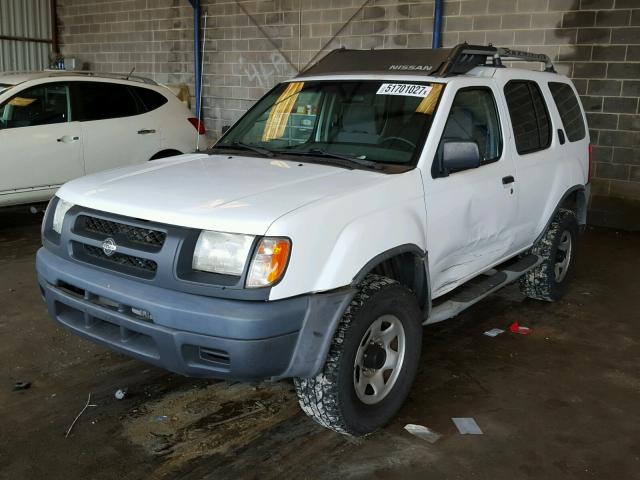 5N1ED28T2YC507539 - 2000 NISSAN XTERRA XE WHITE photo 2