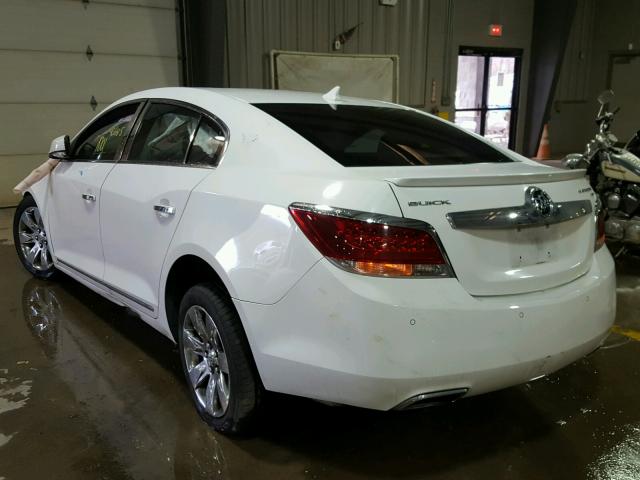 1G4GE5EV9AF246024 - 2010 BUICK LACROSSE C WHITE photo 3