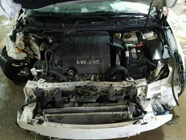 1G4GE5EV9AF246024 - 2010 BUICK LACROSSE C WHITE photo 7