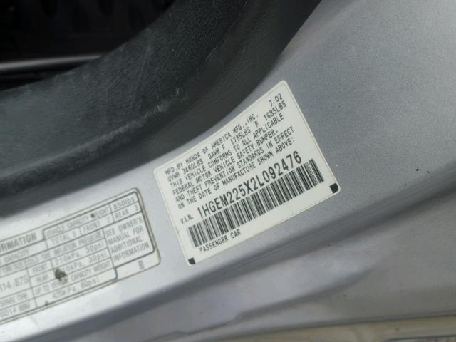 1HGEM225X2L092476 - 2002 HONDA CIVIC LX SILVER photo 10