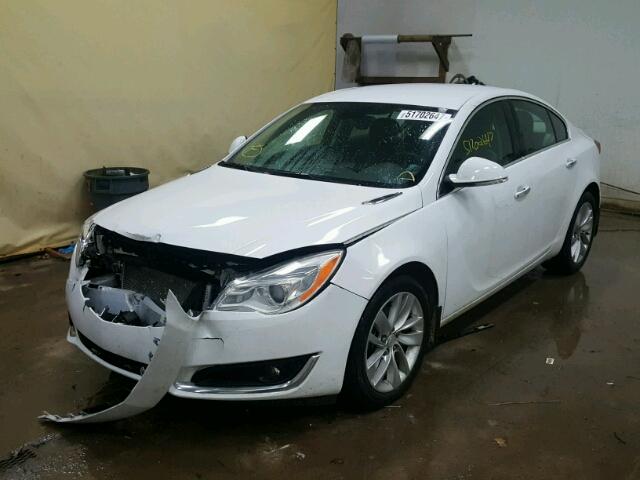 2G4GN5EX9E9175956 - 2014 BUICK REGAL PREM WHITE photo 2