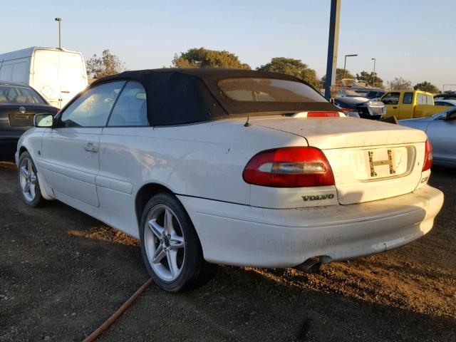 YV1NC56D8XJ004056 - 1999 VOLVO C70 TURBO WHITE photo 3