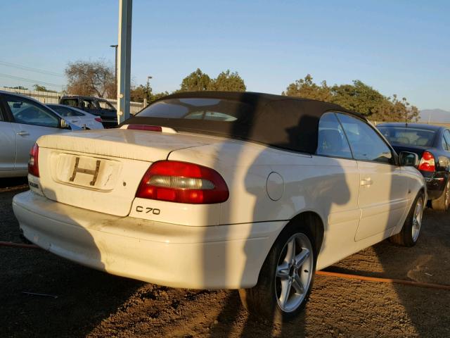 YV1NC56D8XJ004056 - 1999 VOLVO C70 TURBO WHITE photo 4