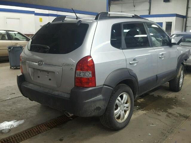 KM8JN72D87U558403 - 2007 HYUNDAI TUCSON SE SILVER photo 4