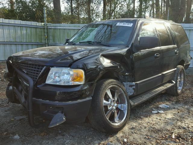 1FMPU16W64LA01965 - 2004 FORD EXPEDITION BLACK photo 2