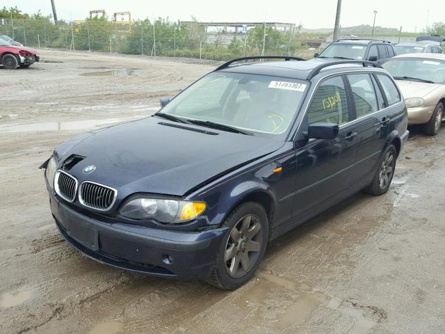 WBAEP33403PF01922 - 2003 BMW 325 XIT BLUE photo 2