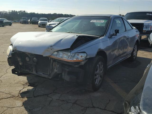 1HGCG22502A000088 - 2002 HONDA ACCORD EX SILVER photo 2