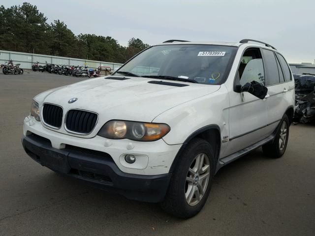 5UXFA13555LY21152 - 2005 BMW X5 3.0I WHITE photo 2