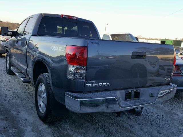 5TFBV54187X014157 - 2007 TOYOTA TUNDRA DOU GRAY photo 3