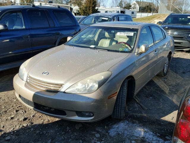 JTHBF30G536020332 - 2003 LEXUS ES 300 BEIGE photo 2