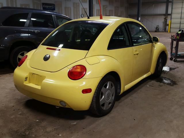 3VWCD21C41M466192 - 2001 VOLKSWAGEN NEW BEETLE YELLOW photo 4