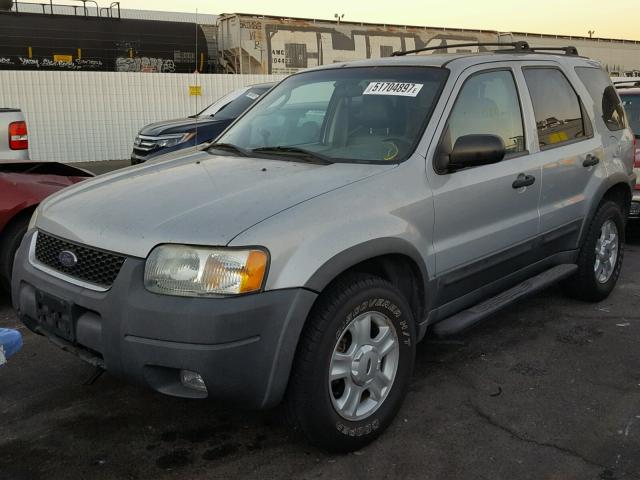 1FMYU93103KB42479 - 2003 FORD ESCAPE XLT SILVER photo 2