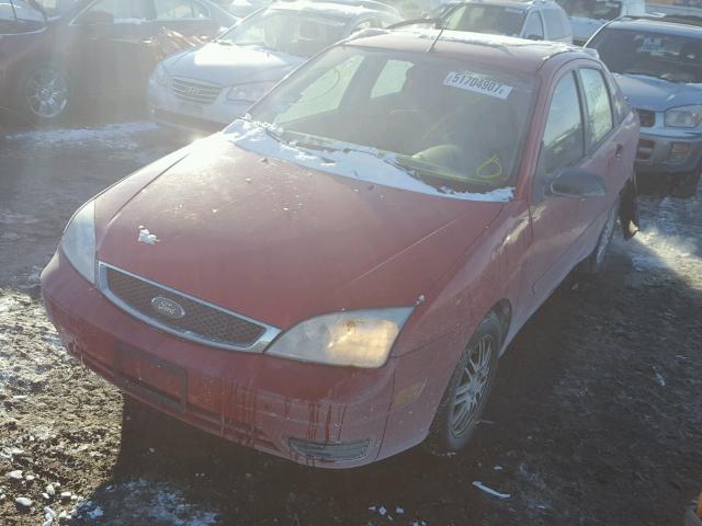 1FAFP34NX6W236650 - 2006 FORD FOCUS ZX4 RED photo 2