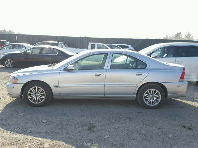YV1RS612652435616 - 2005 VOLVO S60 SILVER photo 9