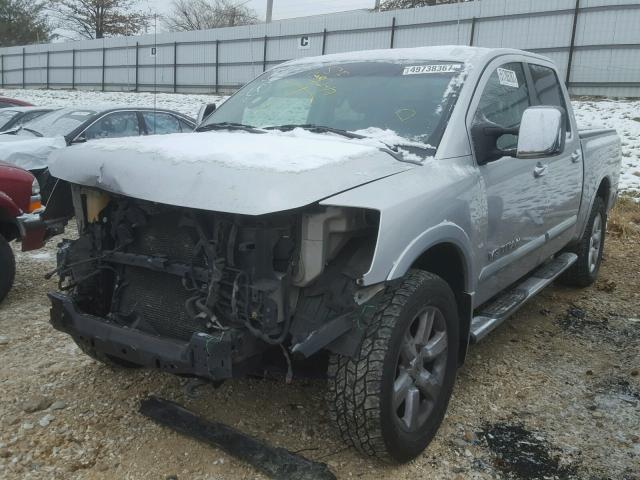 1N6AA0EC1AN306095 - 2010 NISSAN TITAN XE SILVER photo 2