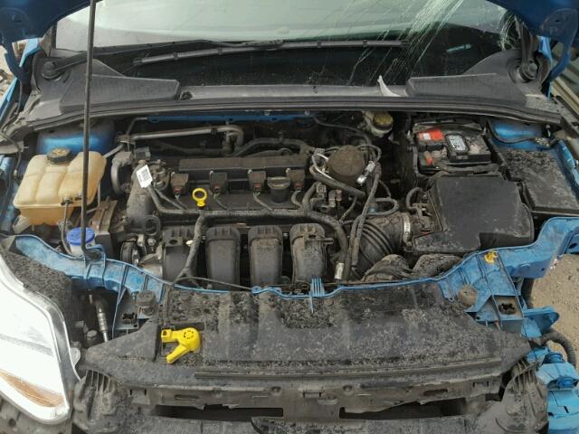 1FADP3F27EL374897 - 2014 FORD FOCUS SE BLUE photo 7