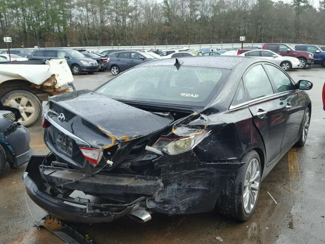 5NPEC4AC9BH245883 - 2011 HYUNDAI SONATA SE BLACK photo 4