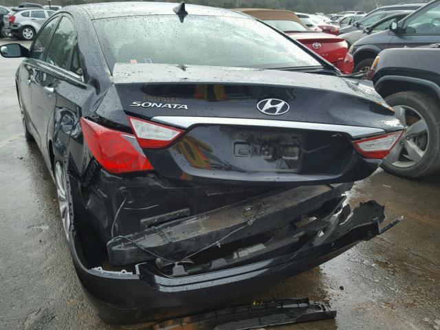 5NPEC4AC9BH245883 - 2011 HYUNDAI SONATA SE BLACK photo 9