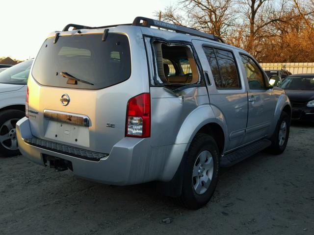 5N1AR18W17C610129 - 2007 NISSAN PATHFINDER SILVER photo 4