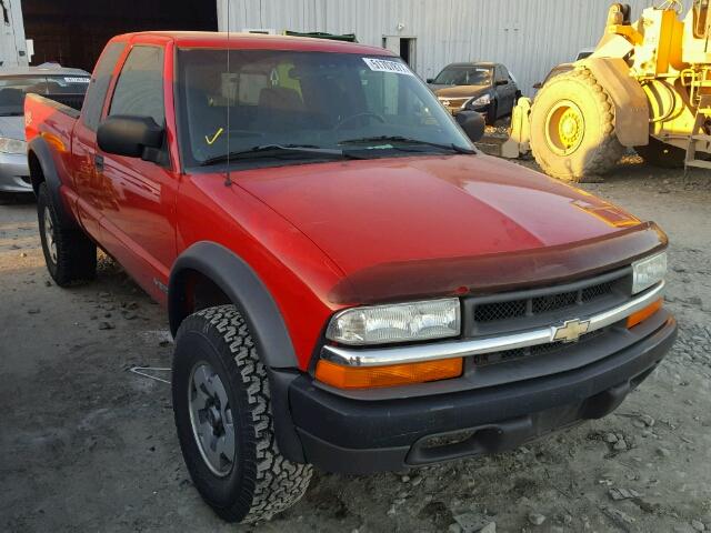 1GCCT19WX28207940 - 2002 CHEVROLET S TRUCK S1 RED photo 1