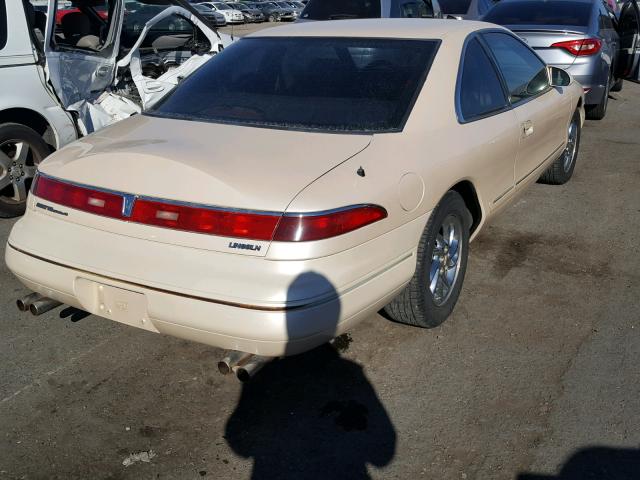 1LNLM91V0TY682136 - 1996 LINCOLN MARK VIII WHITE photo 4