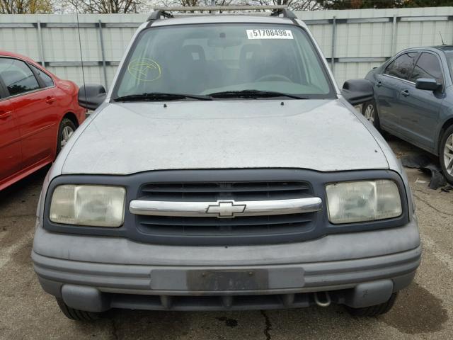 2CNBJ734736939814 - 2003 CHEVROLET TRACKER ZR SILVER photo 9