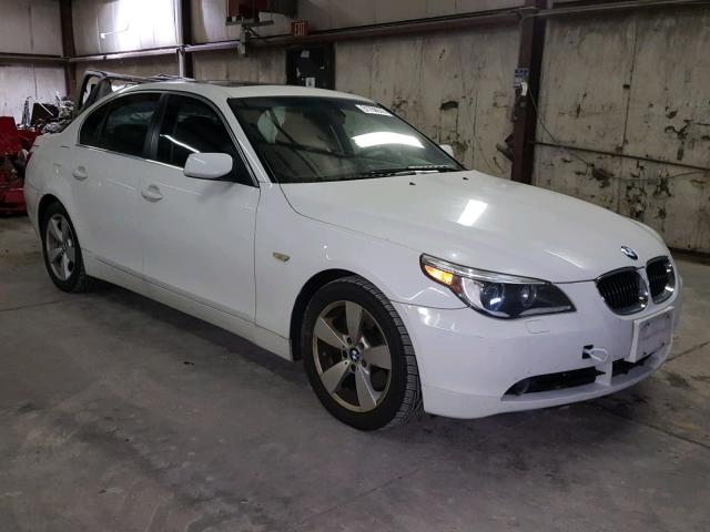 WBANF73577CY17136 - 2007 BMW 530 XI WHITE photo 1