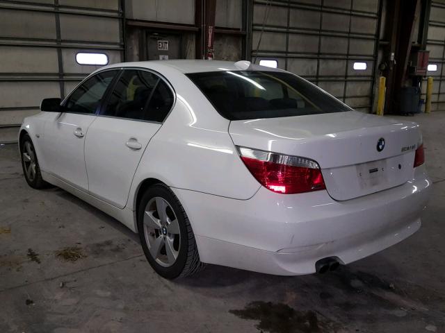 WBANF73577CY17136 - 2007 BMW 530 XI WHITE photo 3