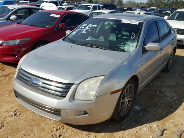 3FAHP07Z88R103851 - 2008 FORD FUSION SE SILVER photo 2