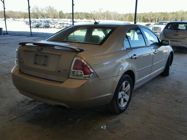 3FAHP07Z67R258980 - 2007 FORD FUSION SE GOLD photo 4