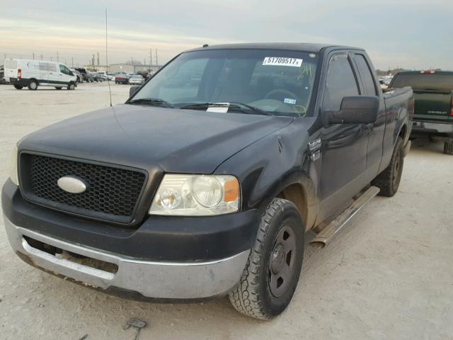 1FTRX12W16NA56230 - 2006 FORD F150 CHARCOAL photo 2