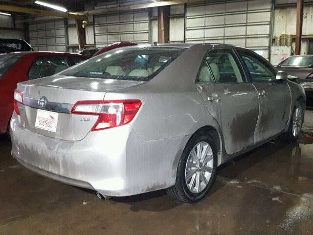 4T4BF1FK6ER430090 - 2014 TOYOTA CAMRY L GRAY photo 4